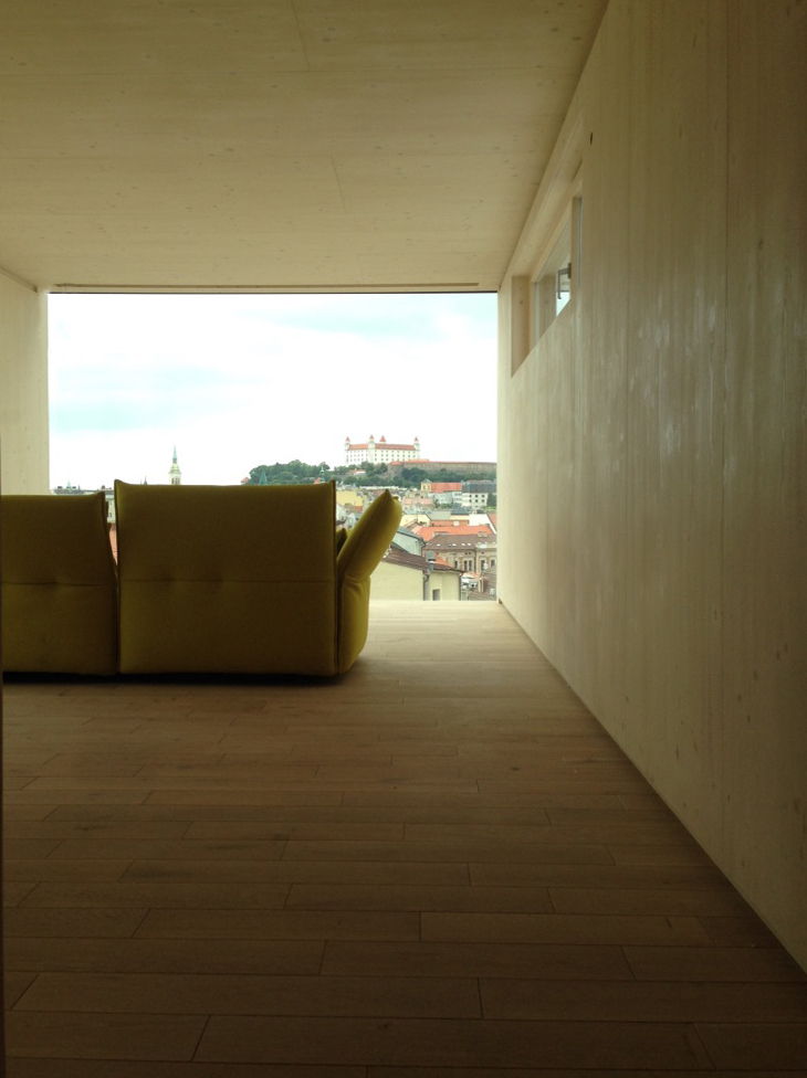 方舟避难所的天空盒子-2