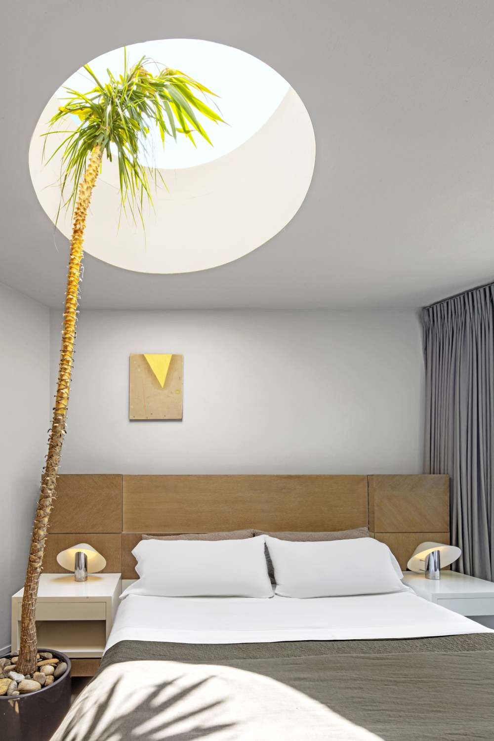 重塑蒙托克现代主义传奇 · Lauren Rottet 的六边形之家-15