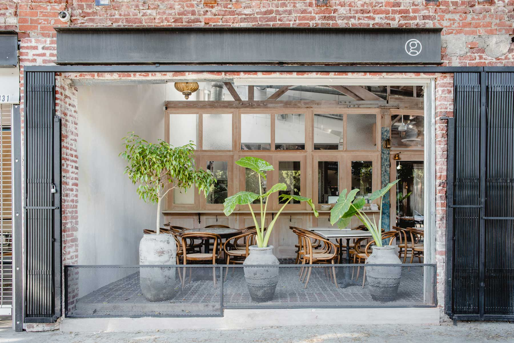 RÁ ARTISAN PIZZA RESTAURANT 餐厅 / Red Deer-1