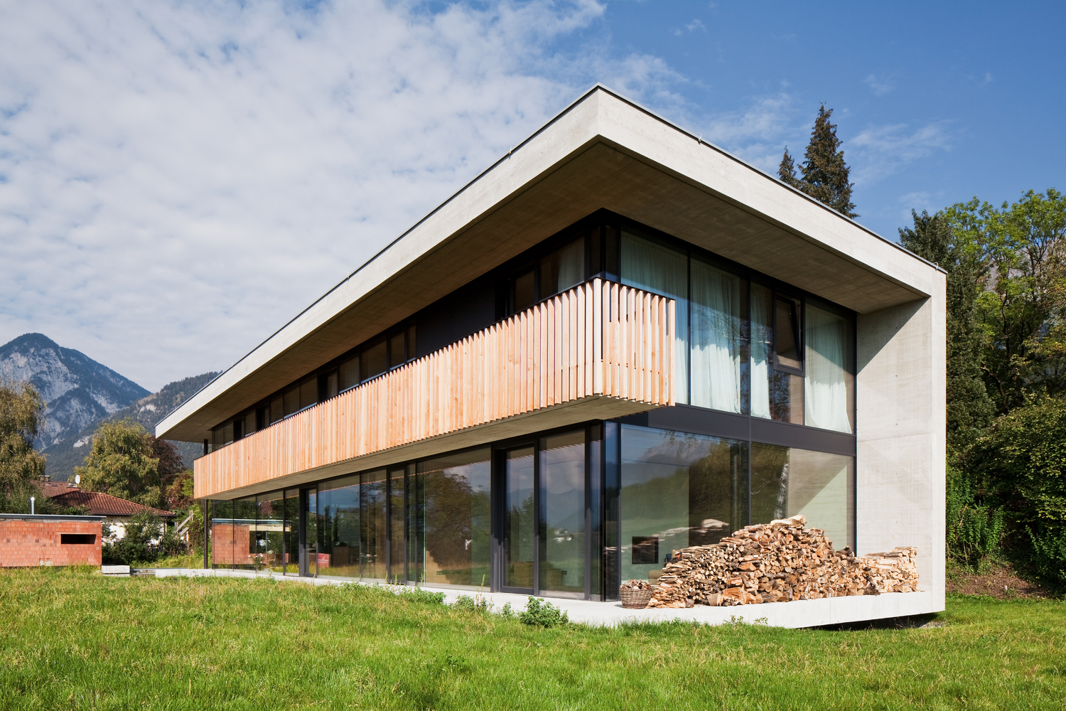 奥地利 Innsbruck 的 C 型之家丨LORENZATELIERS-11