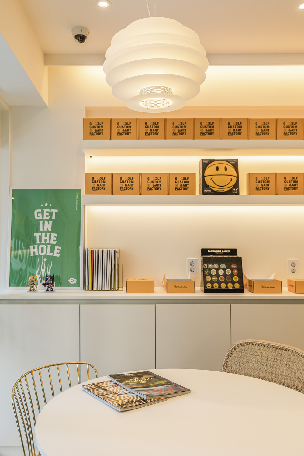 韩式 24 平米高尔夫用品展示空间的惊艳设计-13