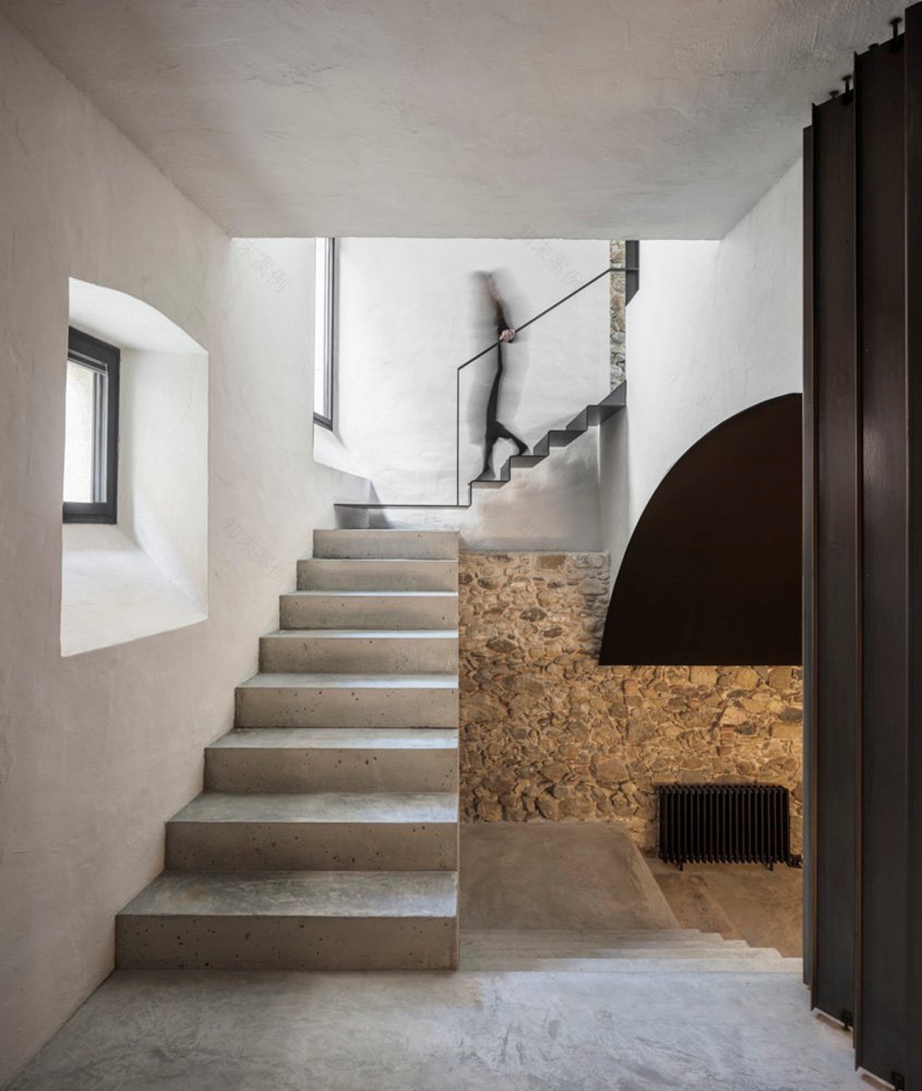 Cruïlles 2 住宅丨西班牙丨majoral · tissino-10