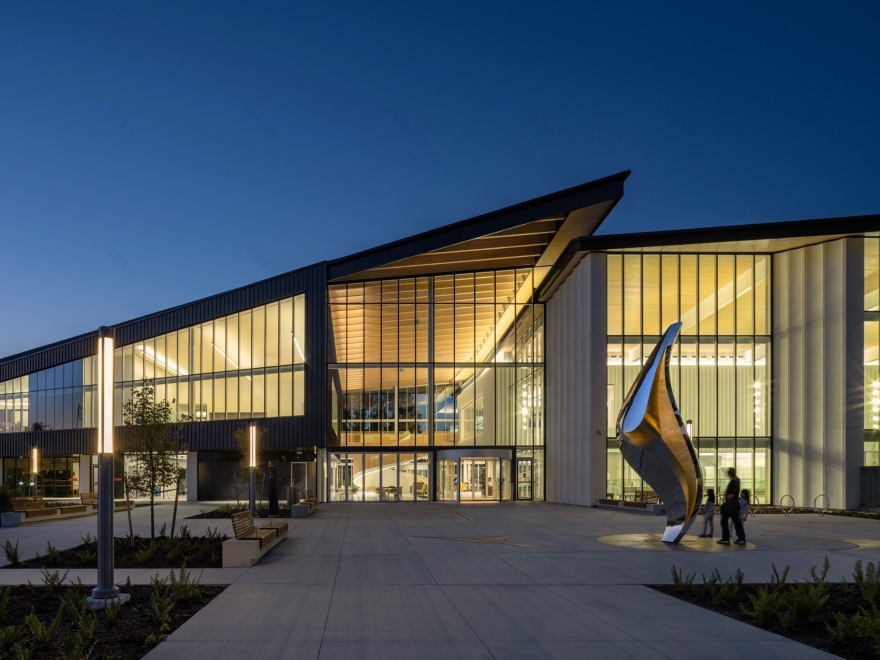 təməsew̓txʷ游泳与社区中心,加拿大 / hcma architecture + design-3