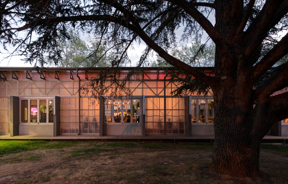 澳大利亚国立大学临时聚会村-36