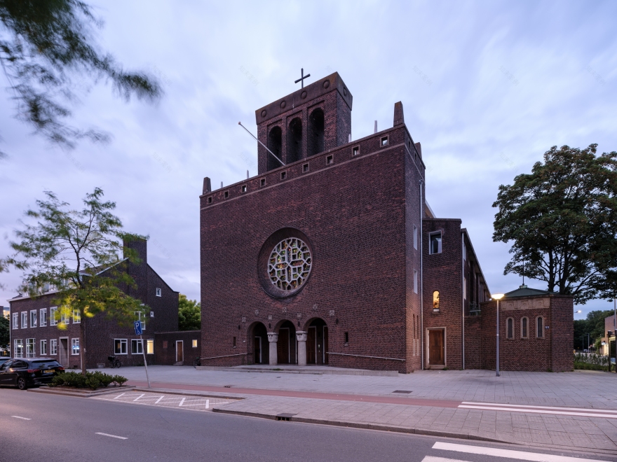 教堂到公寓的转变丨荷兰鹿特丹丨HOYT Architecten-17