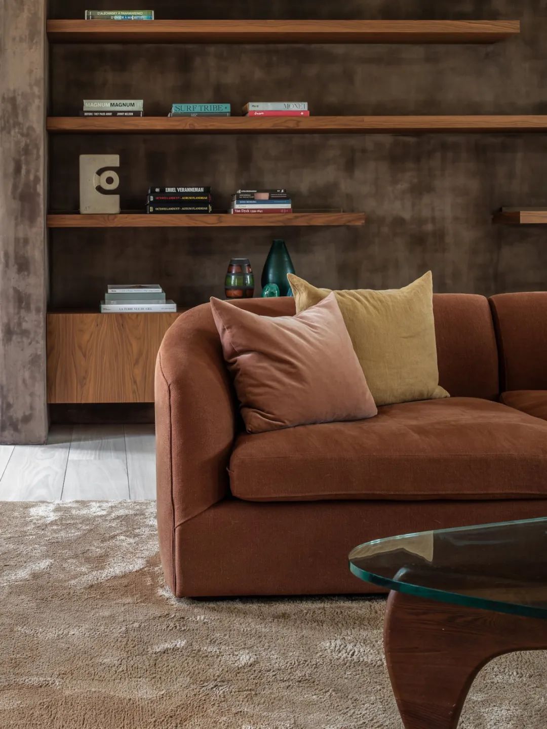 Nathalie Deboel 的温暖极简主义 | 比利时自然的室内设计美学-33