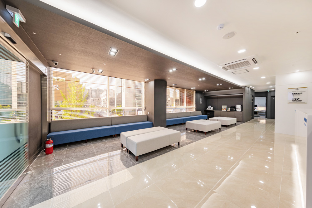 现代高级 100 平胸腔外科医院设计-4