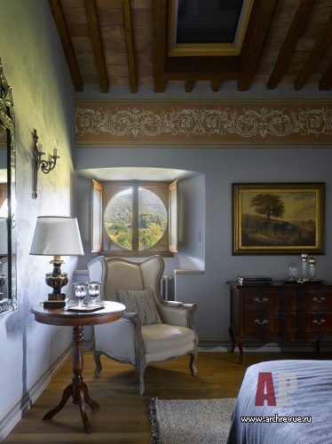 意大利托斯卡纳带壁画历史别墅修复丨娜塔莉亚·潘秋希娜-72