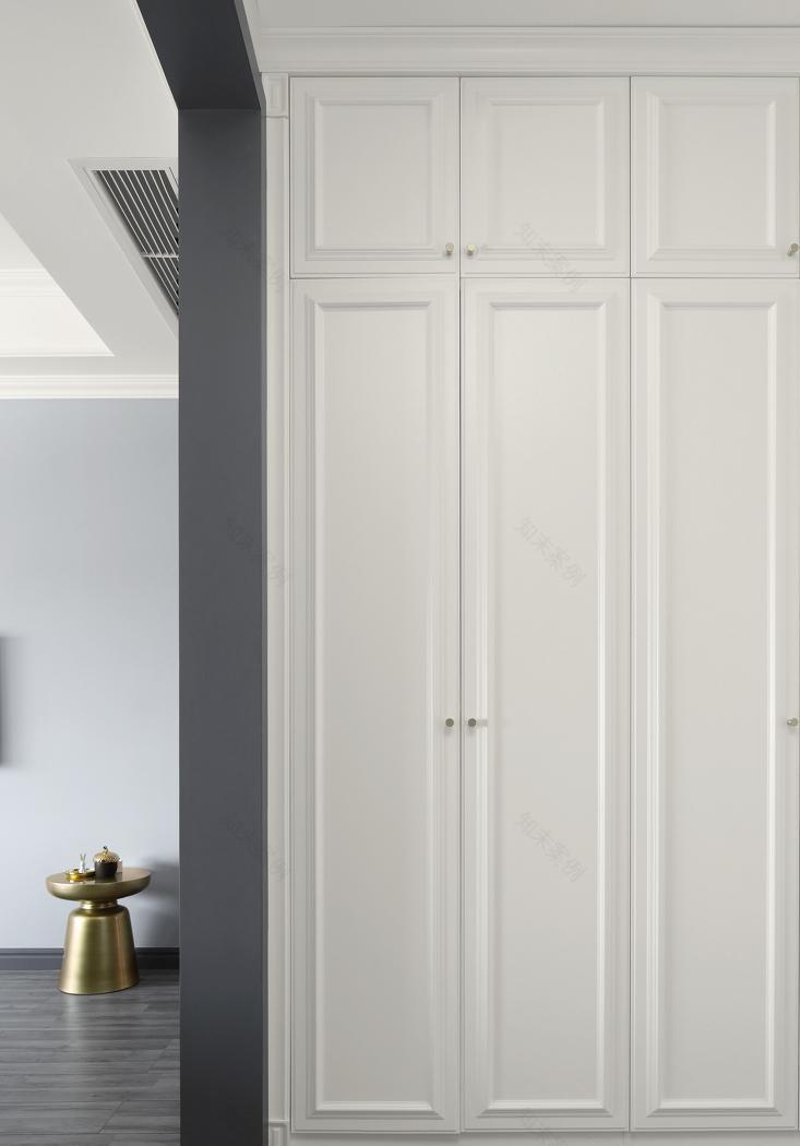 野兽派风格平层设计,金色光影演绎跃动空间-40