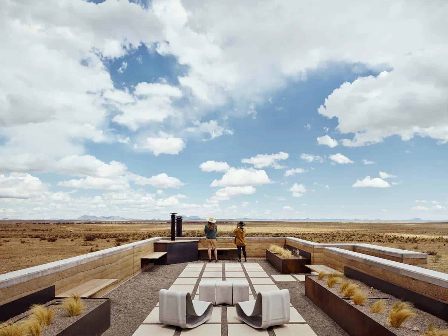See this remarkable rammed earth house nestled on a Texas ranch-30