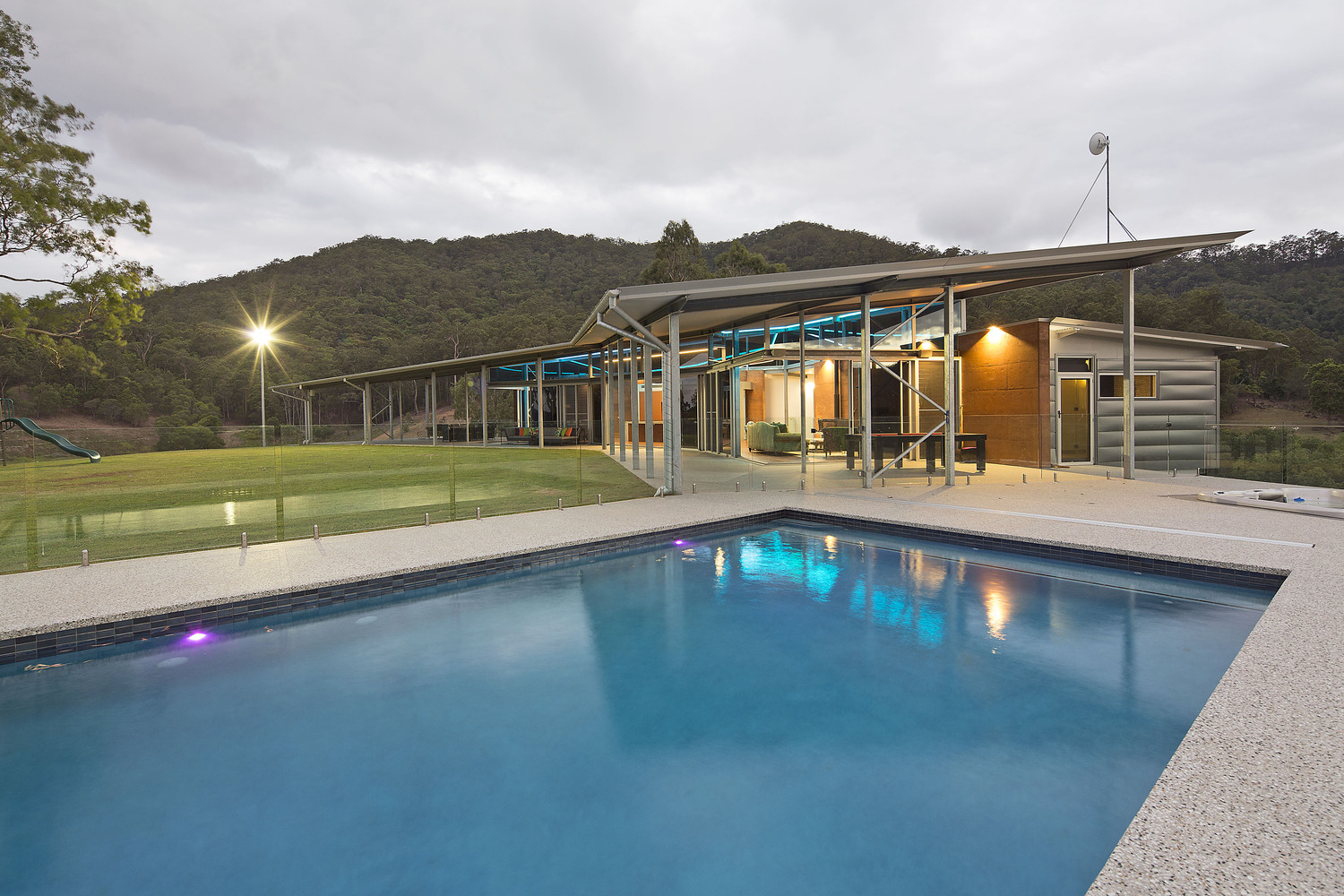 Reflections  pentArchi-61