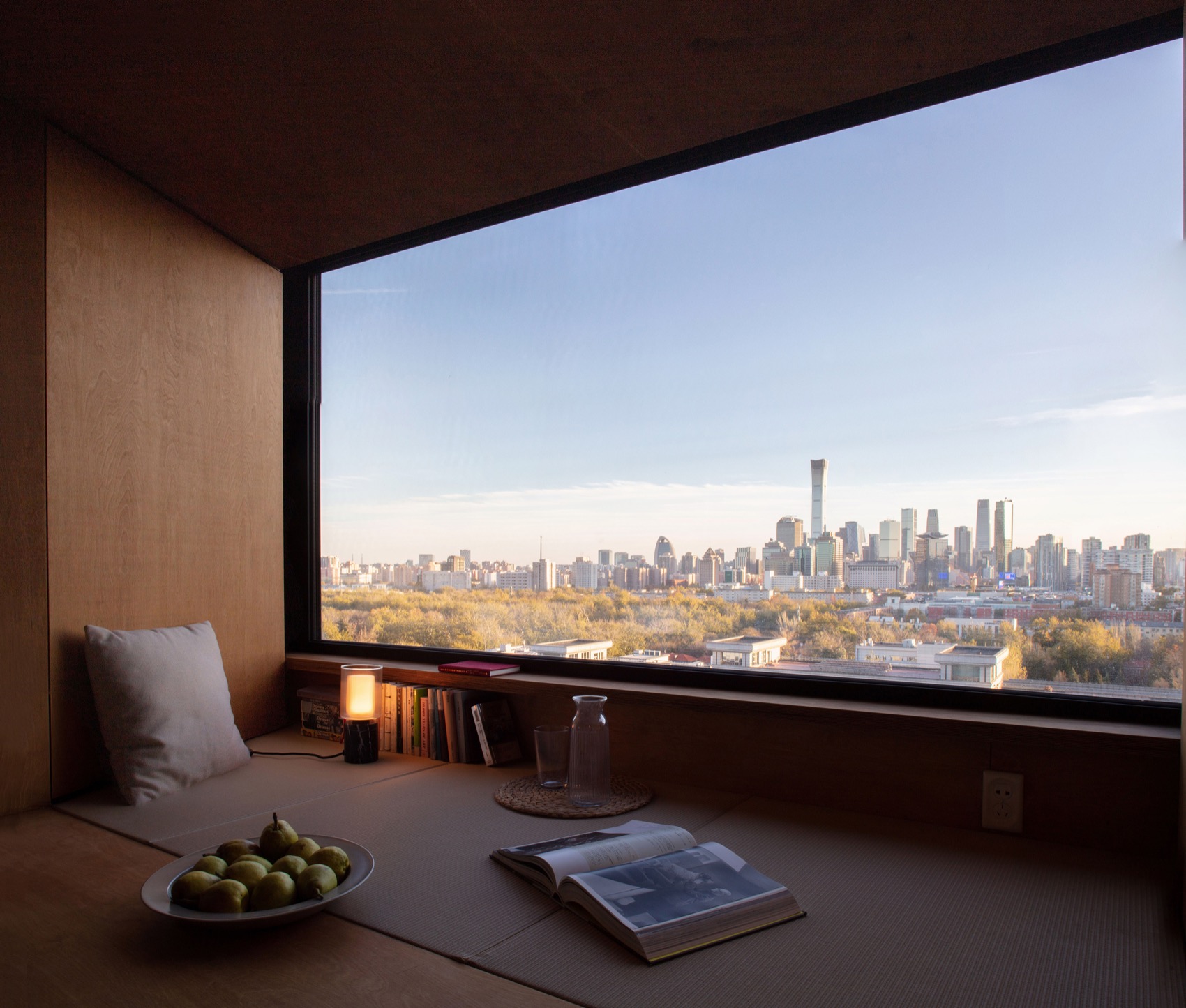 山顶洞之家  老破小里的庇护和观望丨中国北京丨察社办公室-38