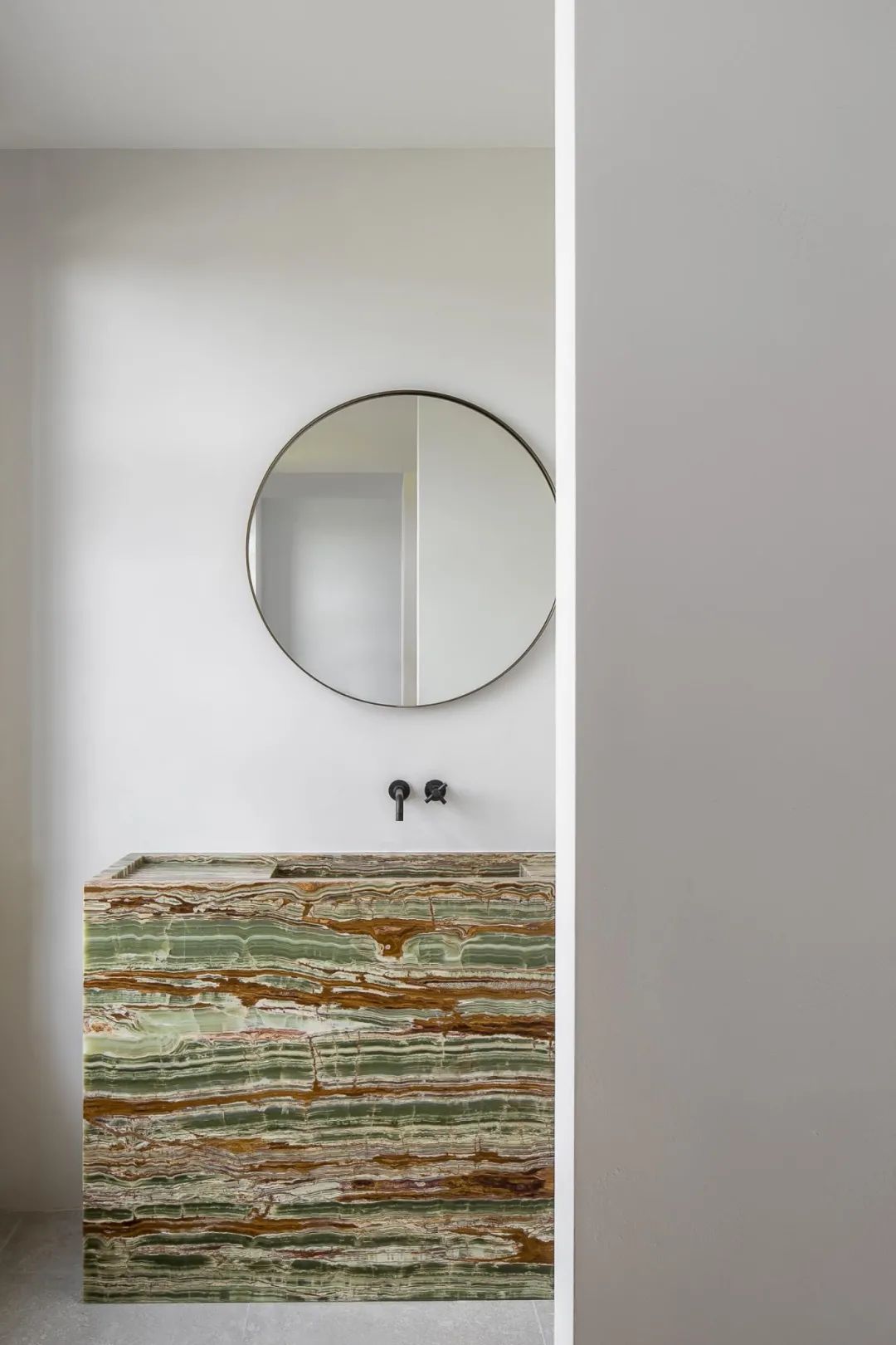 极简主义设计大师 Anne-Catherine Ramboux 的精彩案例解析-0