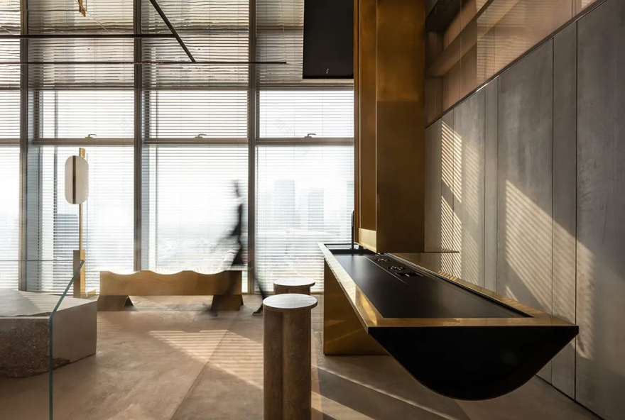 DOMANI 东仓 | 深圳科技美容概念旗舰店,亮如白昼的夜及温和的肢解-33