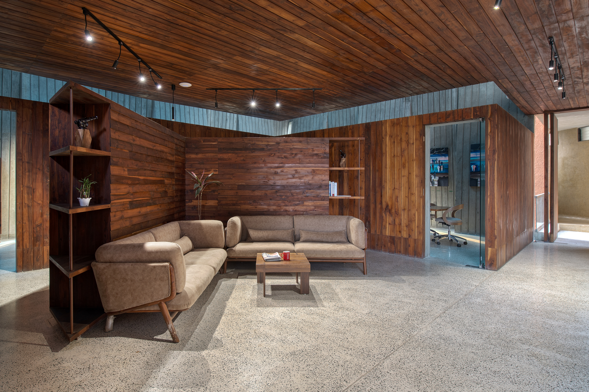 Office Complex for Gopal Printpack Solutions / I-Con Architects and Urban Planners-38