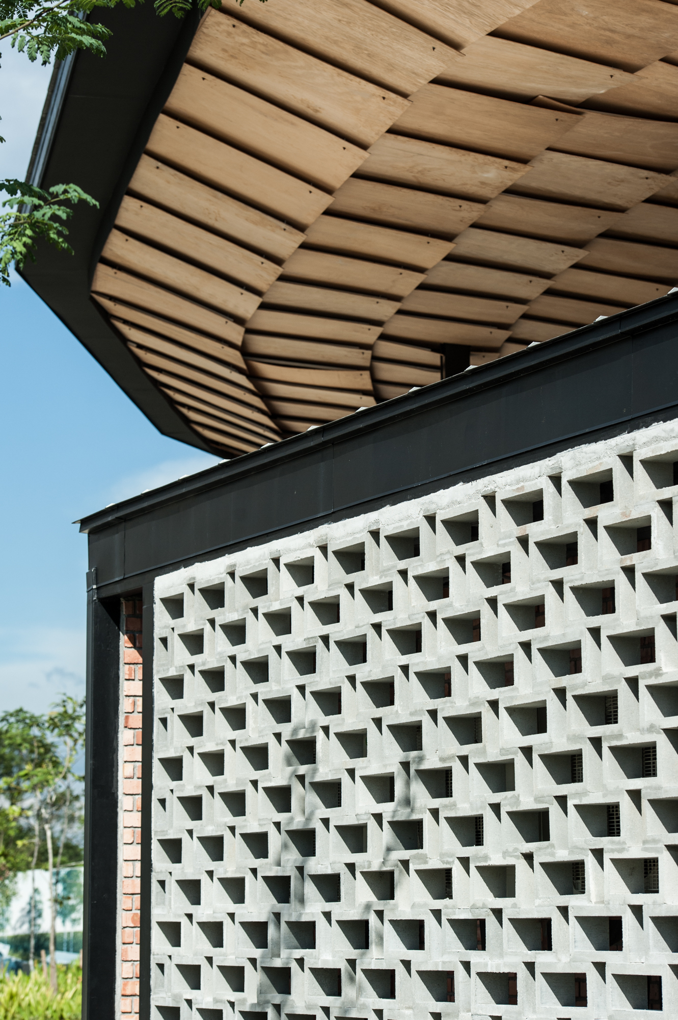 环形画廊设计,营造公共艺术空间-18