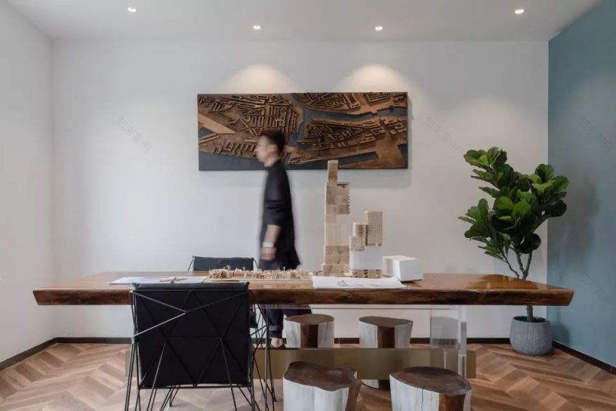 青岛新城红岛湾商墅 | 点线面的艺术重构-23