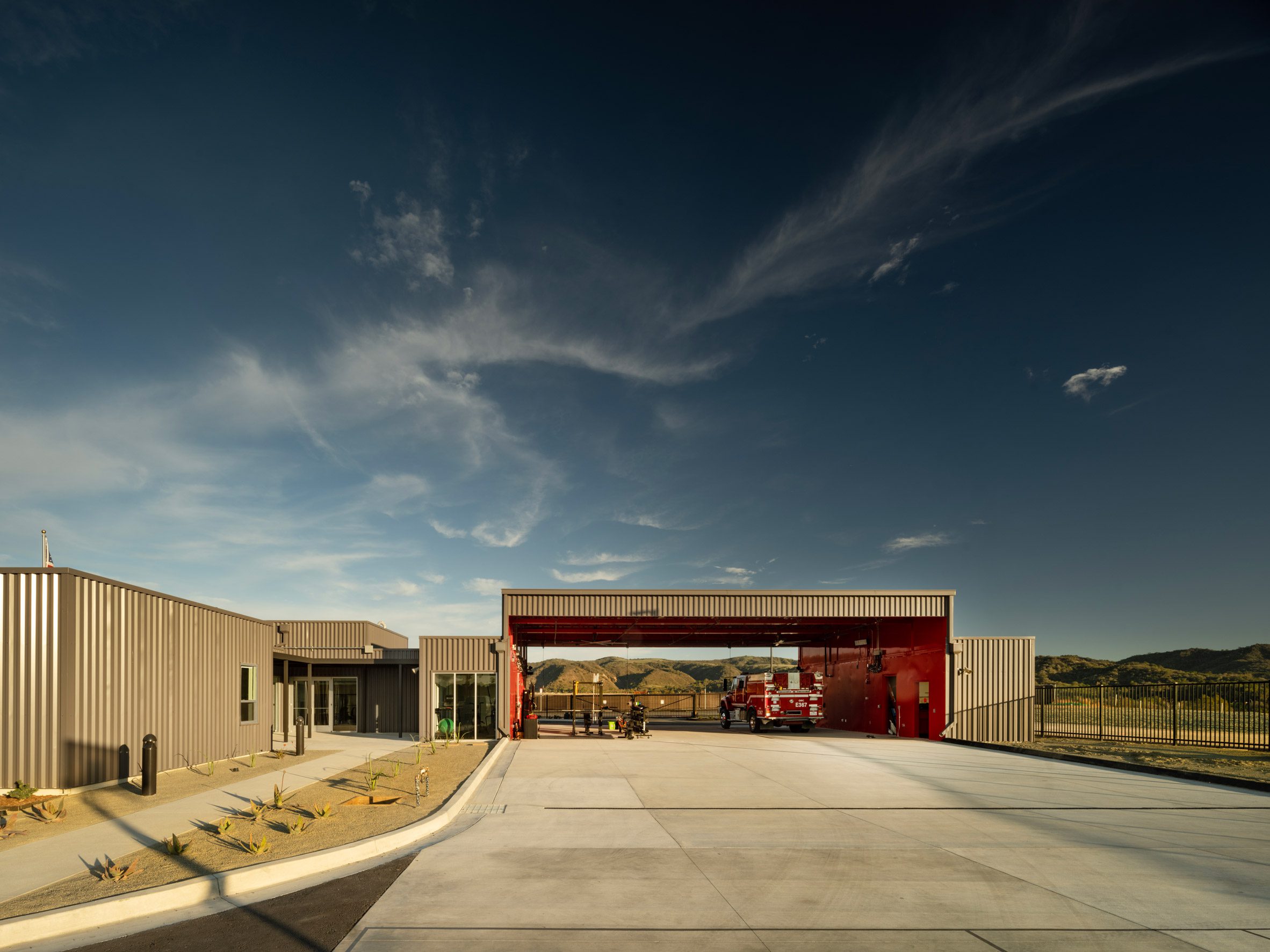 Wittman Estes creates "rapid assembly" fire station in southern California-11