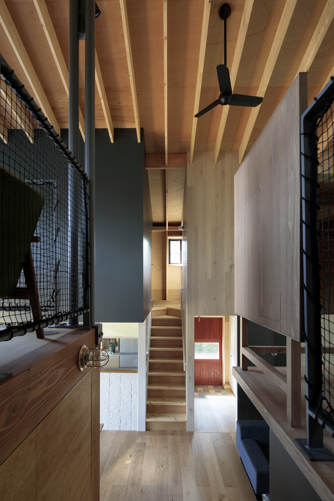 山梨县移居屋的温暖“边缘空间”-39