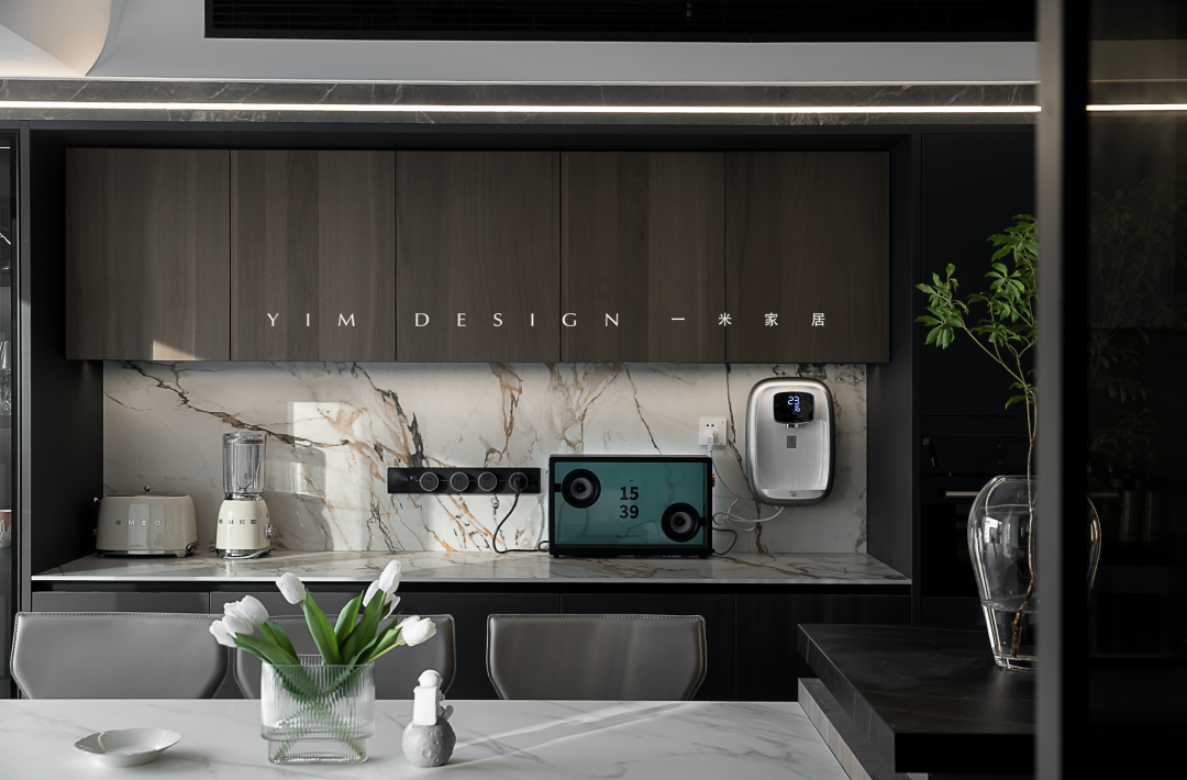 素简空间 · 现代设计中的温暖木饰与优雅艺术丨YIM DESIGN-26