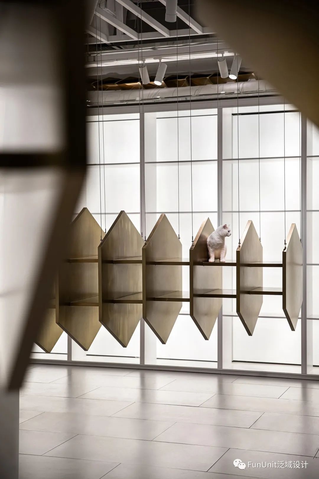 杭州来福士“三只尾巴”品牌体验店设计-28