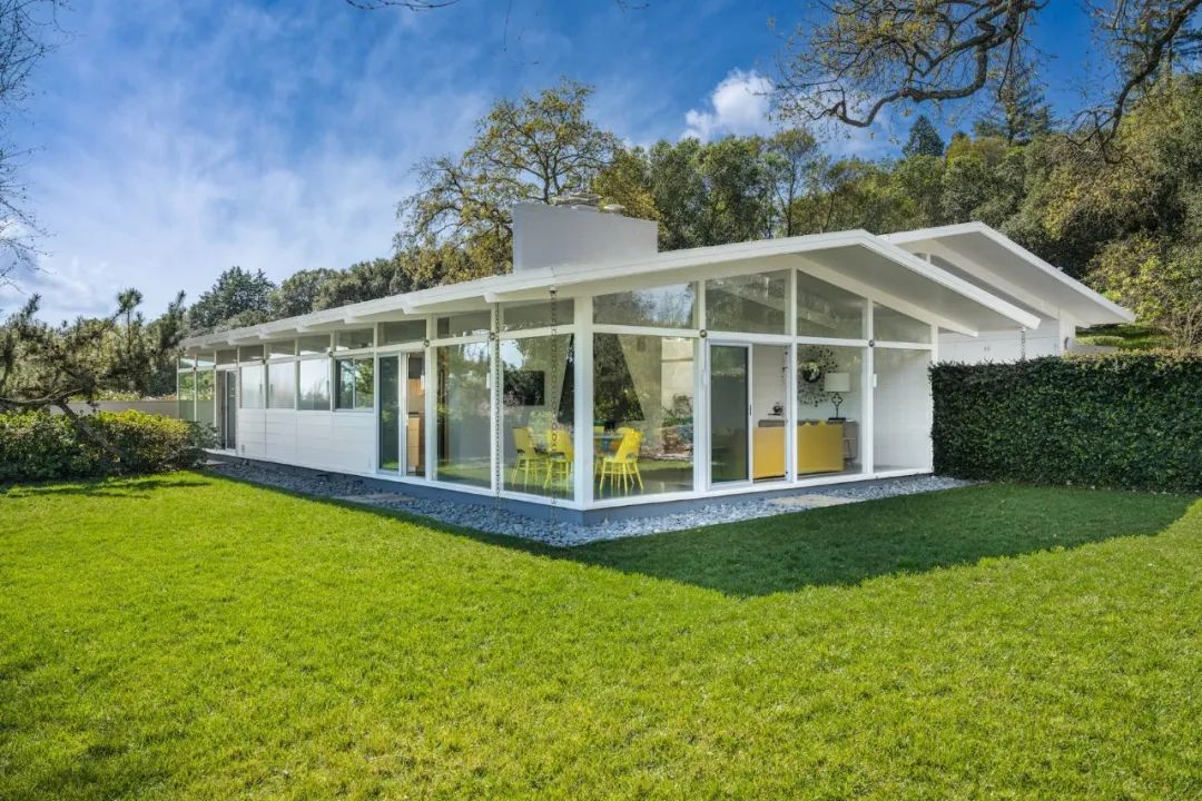 梦幻乡村居所 · 四亩土地上的玻璃钢构建筑丨中国上海丨勾勾手设计网-14