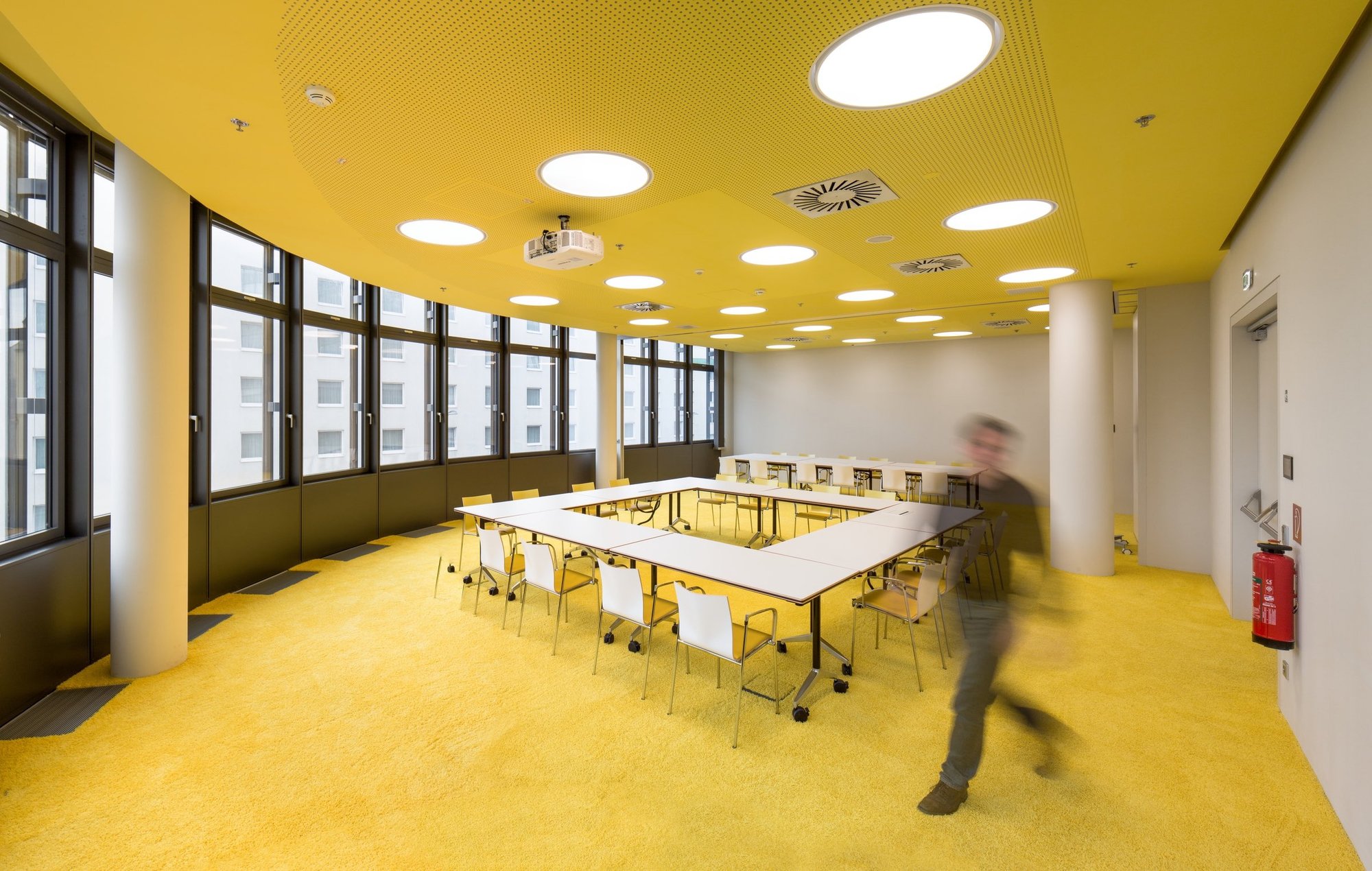 维也纳ÖBB 总部，现代高效绿色办公建筑-47