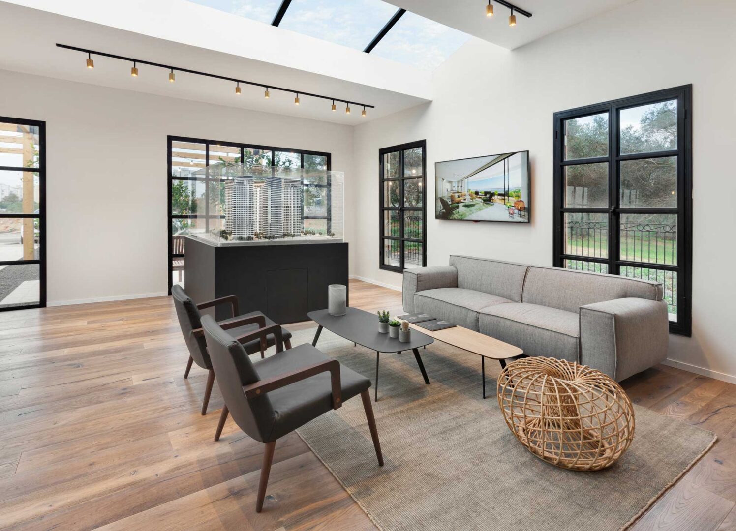 项目“奥玛米”（Oummami）丨以色列霍隆丨雷乌文尼室内设计事务所,约西  莫尔  西翁建筑师事务所等-16