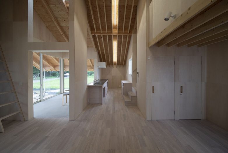 悬挑屋顶的开放式生活住宅丨日本丨Katsutoshi Sasaki + Associates-24