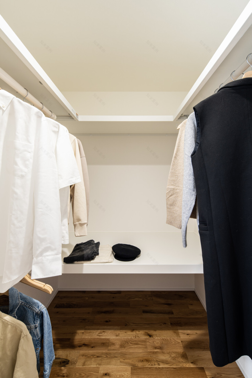 「家族がゆっくり過ごせるヌックのある家」(“有壁龛的家”)-12