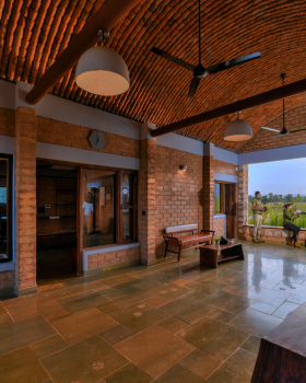 印度 Waghoba Ecolodge 度假村丨Biome Environmental Solutions
