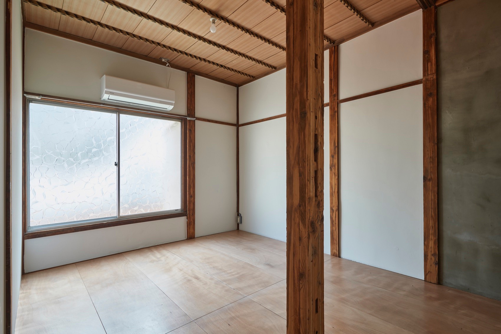 荒川之家，东京 / ROOVICE-129