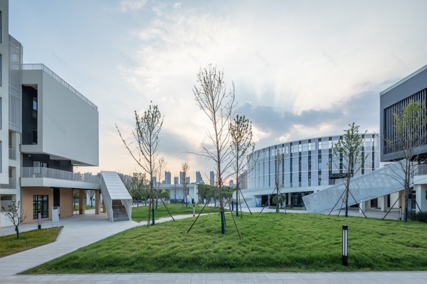 无锡和畅实验中学 / c+d设计中心-45