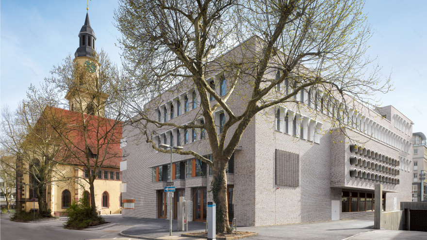 德国 Stuttgart 福音教会新总部-0