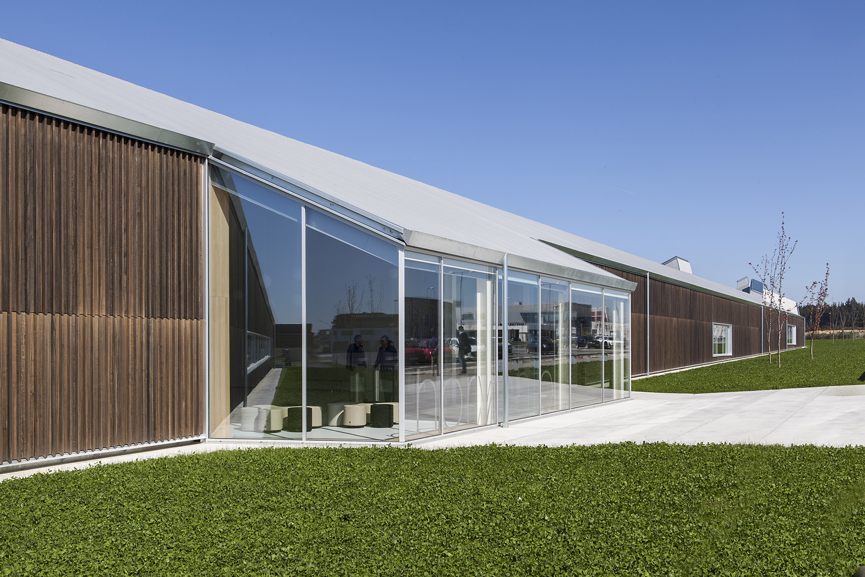 西班牙Norvento 办公楼 / Francisco Mangado-12