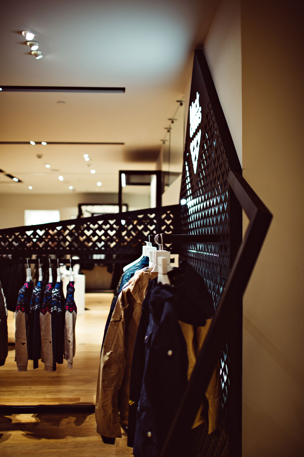 Black Crows新建筑形象设计-9