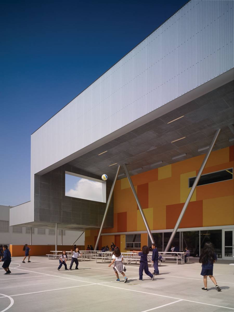 洛杉矶圣托马斯使徒学校丨美国洛杉矶丨Griffin Enright Architects-13