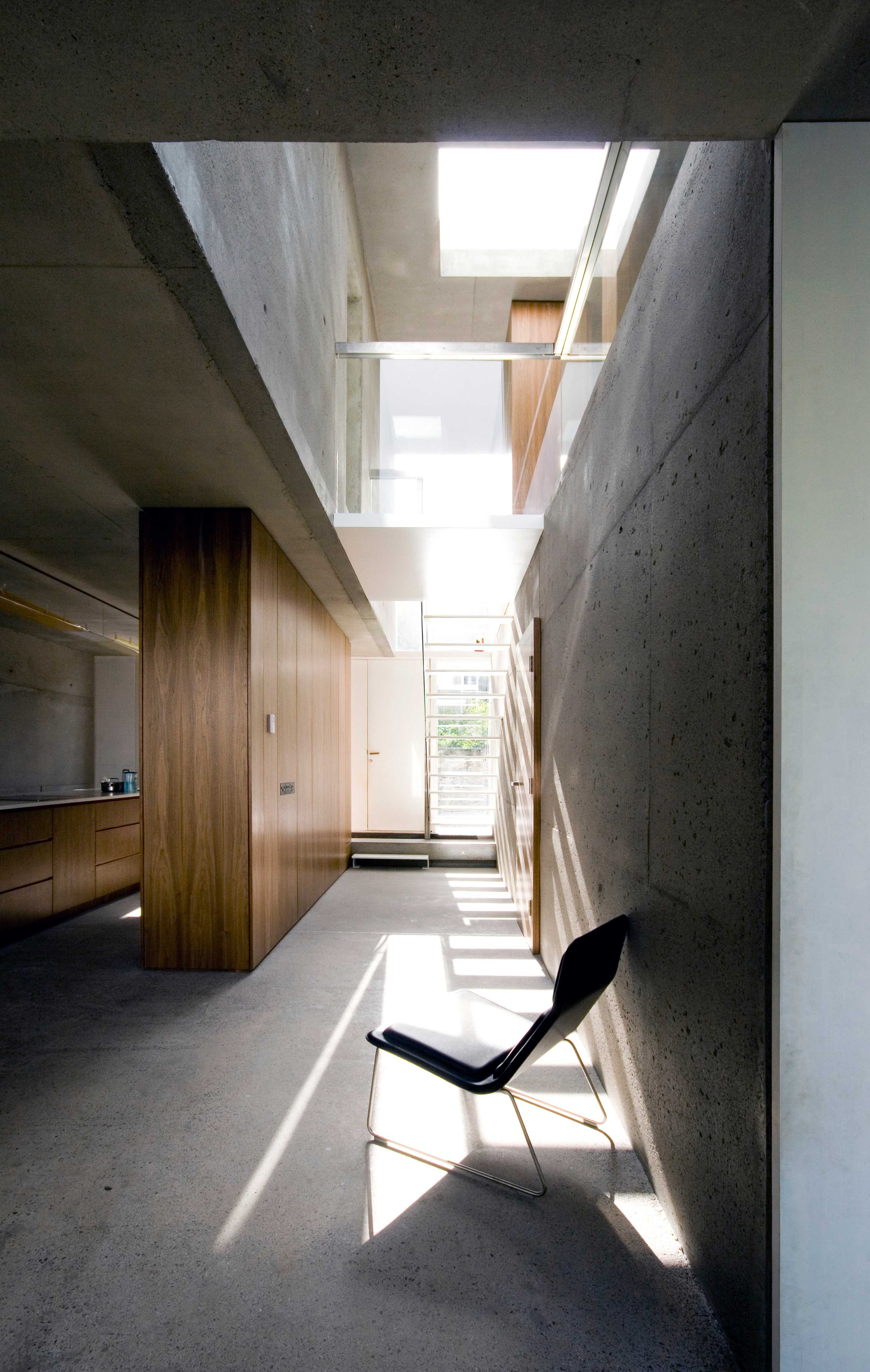 都柏林郊区单一家庭住宅的混凝土空间探索-7