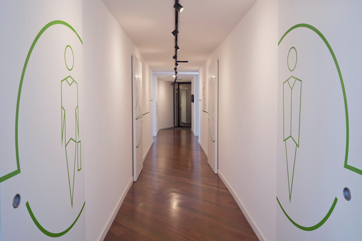 意式简约办公室设计丨意大利热那亚丨DLA design lab-16