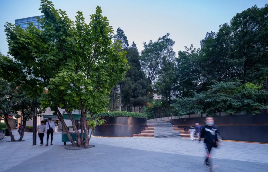 UMS里表都会丨北京朝阳区三元桥里巷InStreet 景观设计 丨中国北京-5