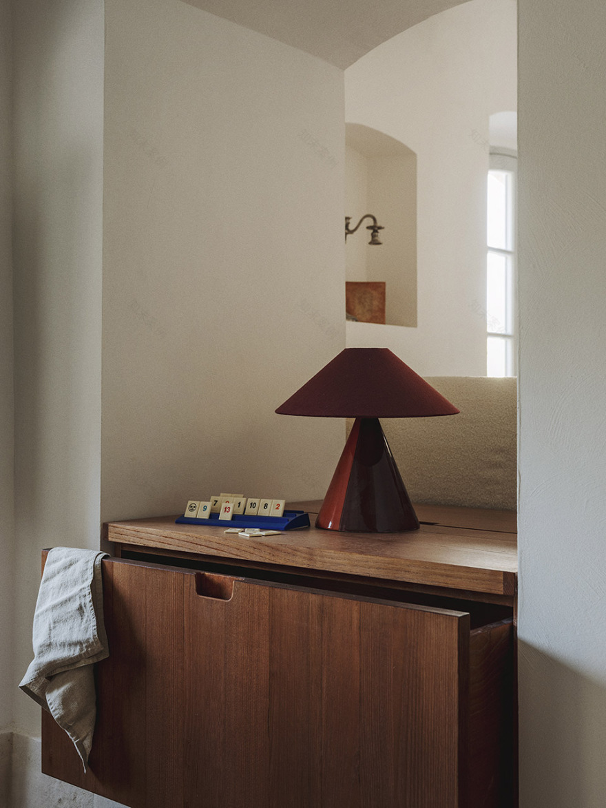 Tourtour庄园改造丨法国丨Pareil(与Studio Nolet合作)-33