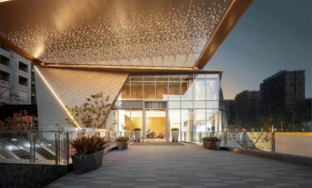 龙湖杭州杭与城·未来探索馆丨中国杭州丨北京靳朝晖设计有限公司-9