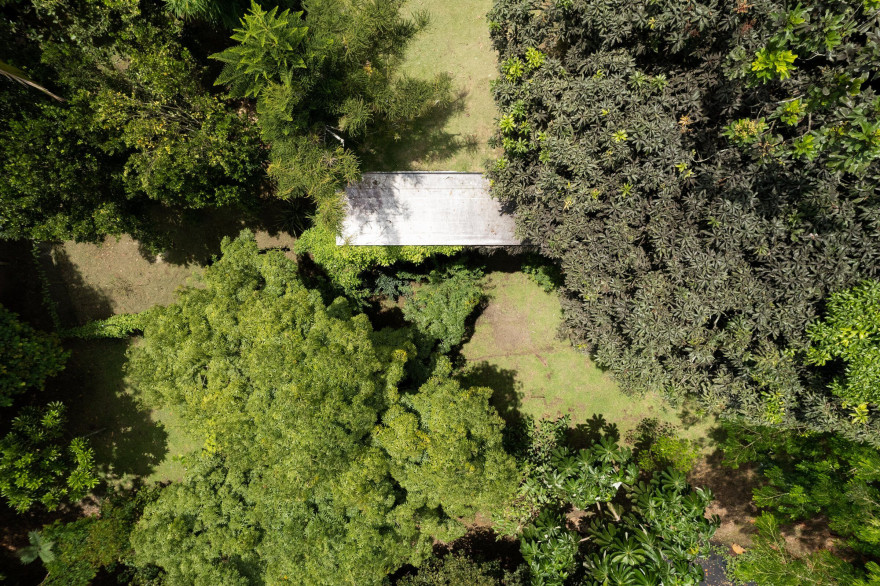 哥伦比亚湖畔木结构别墅丨esa Arquitectura-6