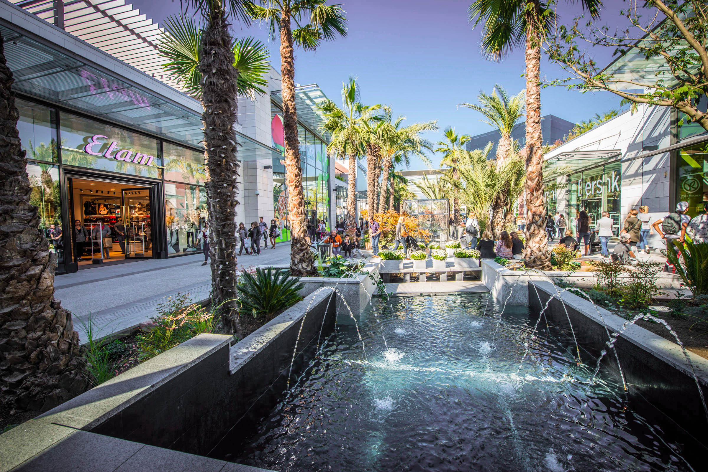 聚合里维埃拉购物中心-12