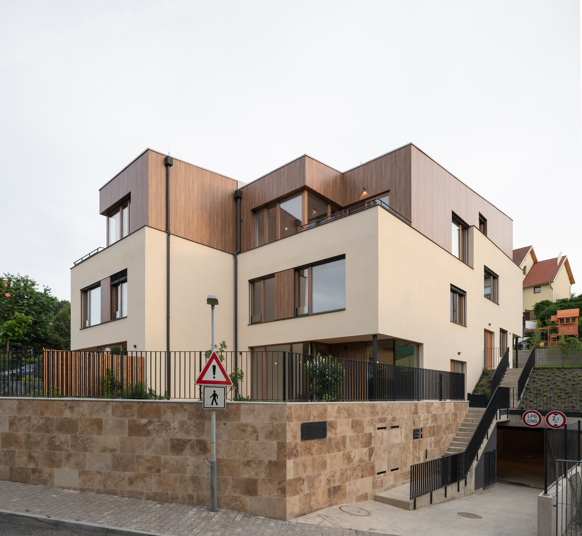 公寓大厦五月丨SENAA architekti-24