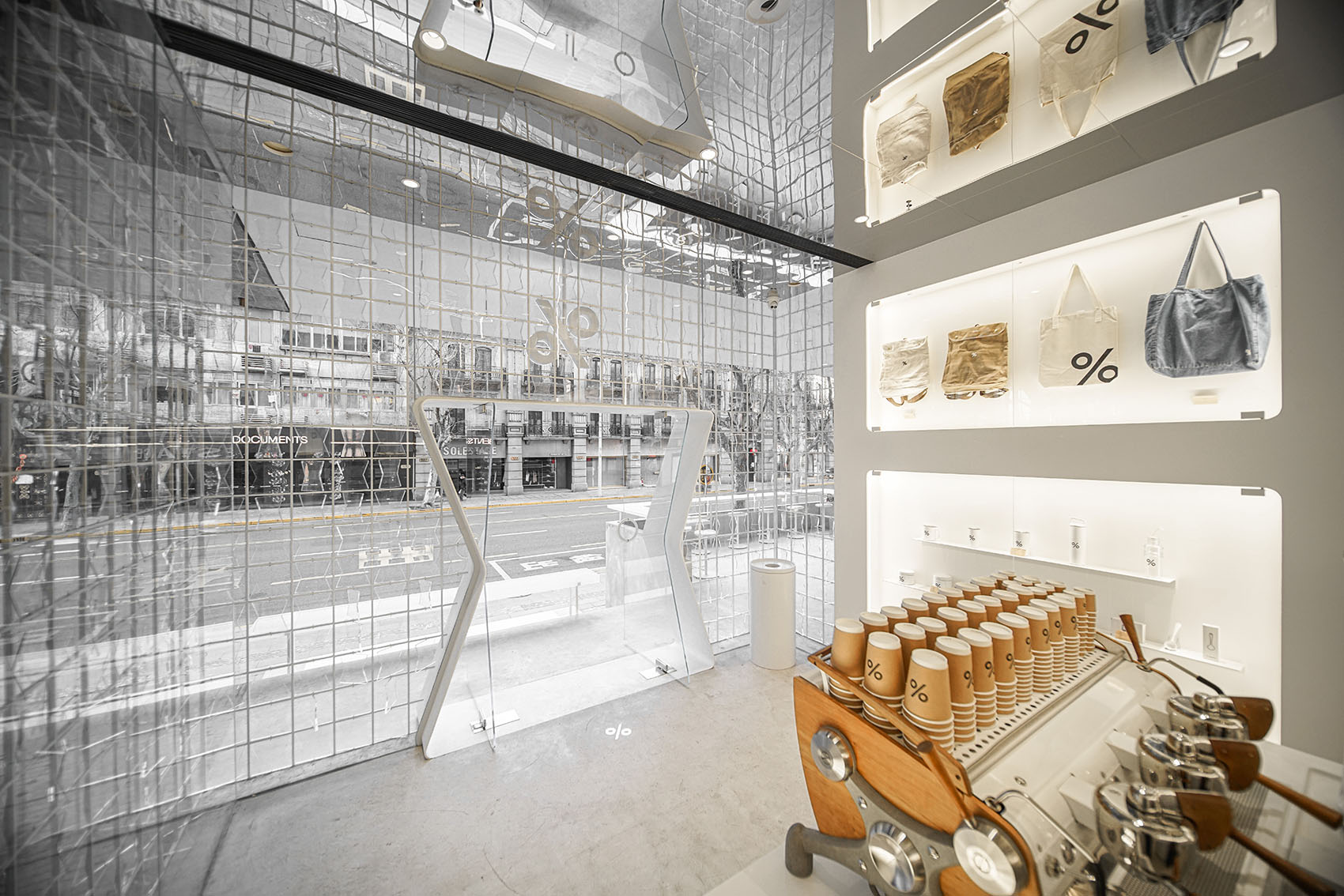 % Arabica 上海 TX 淮海店丨中国上海丨越南 NKAA Studio-9