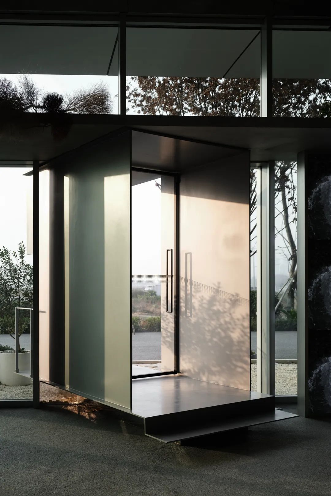 金致尚品城市会客厅丨成都润舍纳图空间设计-57