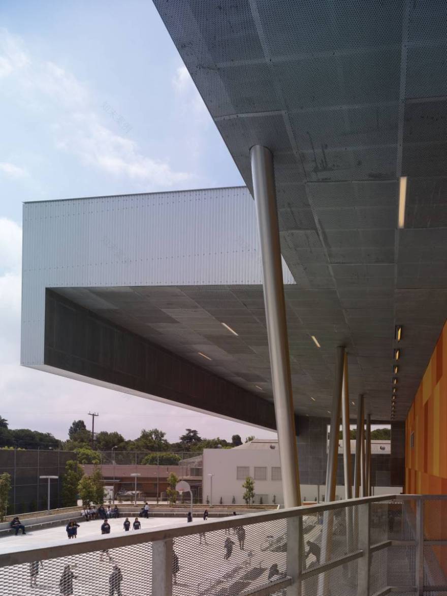 洛杉矶圣托马斯使徒学校丨美国洛杉矶丨Griffin Enright Architects-9