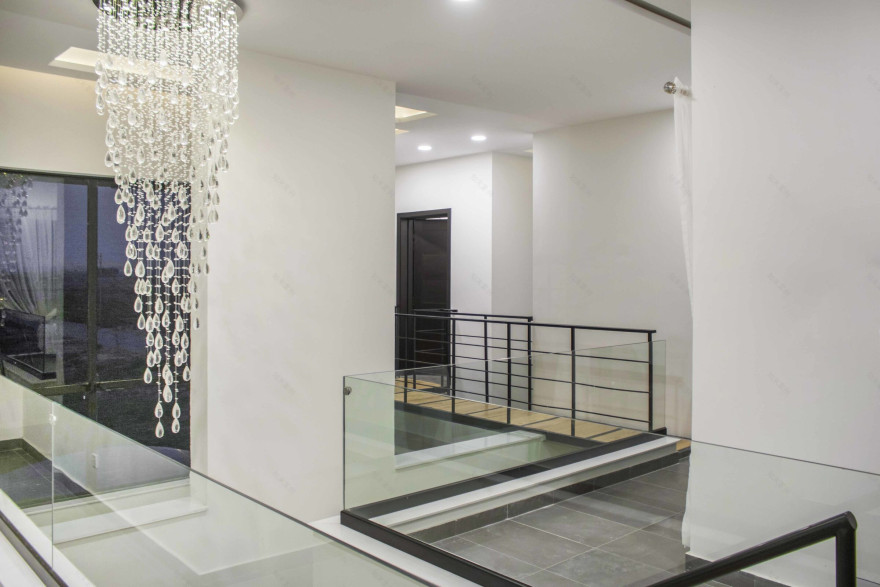 桥之屋 · 垂直视野的室内设计实践-20