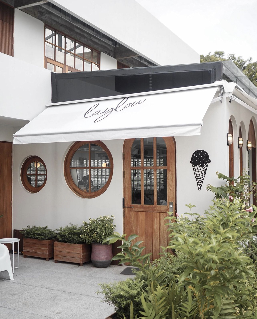 冰淇淋店Lay Low，泰国，曼谷 - 甜品店 - 餐厅LOGO-VI空间设计-全球餐饮研究所-0